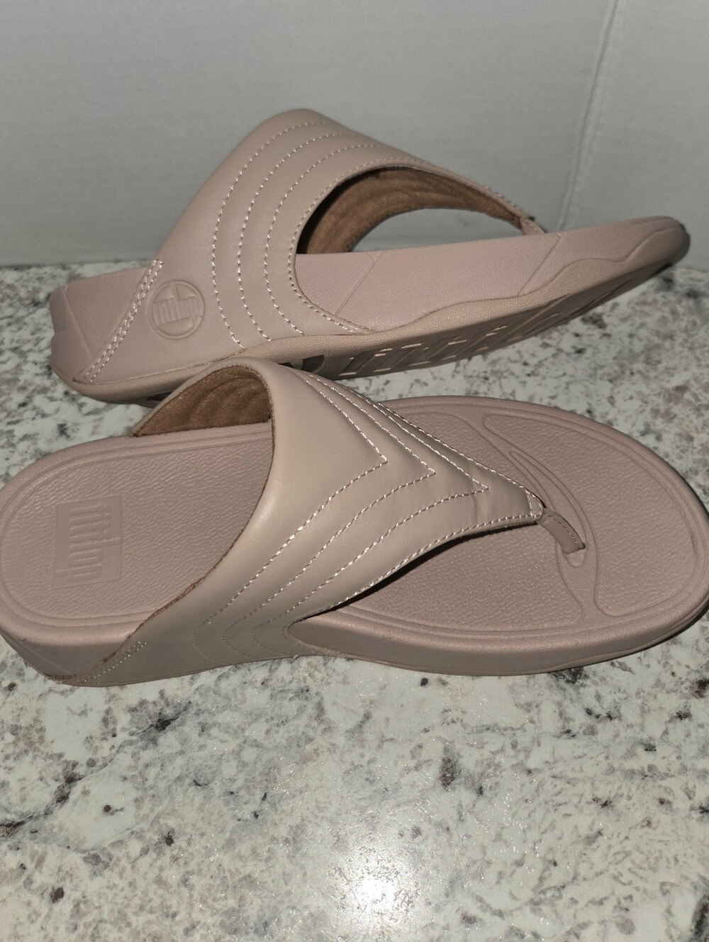 FitFlop Walkstar Leather Toe-post Womens Sandals..6..NEW - Picture 7 of 7